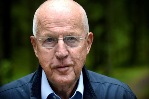 Dessa fretag delade ut stipendier till studenter med mycket kvalitativa examensarbeten: Bertil och Britt Svenssons stiftelse fr belysningsteknik Xjobbsmssan - Nringsliv och samhlle - Jnkping University